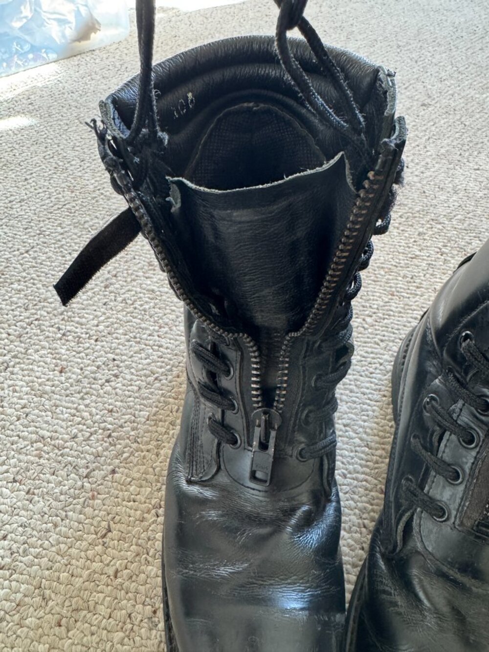 Firefighter Mens Boots, Full Leather, Vibram Sole, Zip and Lace Front, Sz 9 - Picture 6 of 13